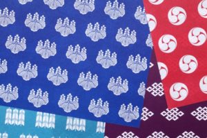 家紋が入っている着物の処分方法は？売却できる？