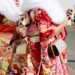 成人式のファーの色は白のみ？他の色は使える？